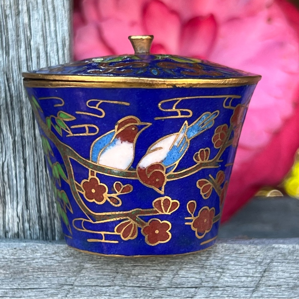 Vintage Cloisonne bird trinket box